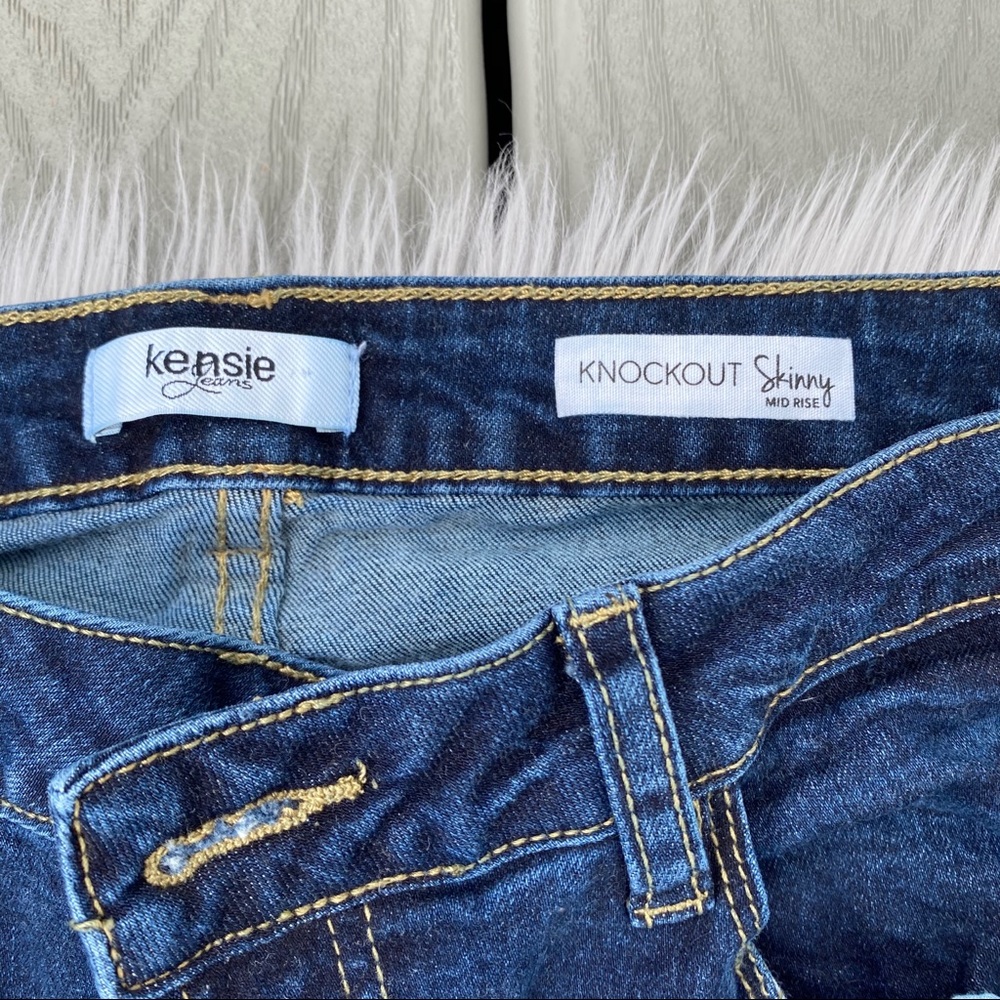 Kensie Skinny Jeans - Picture 3 of 4